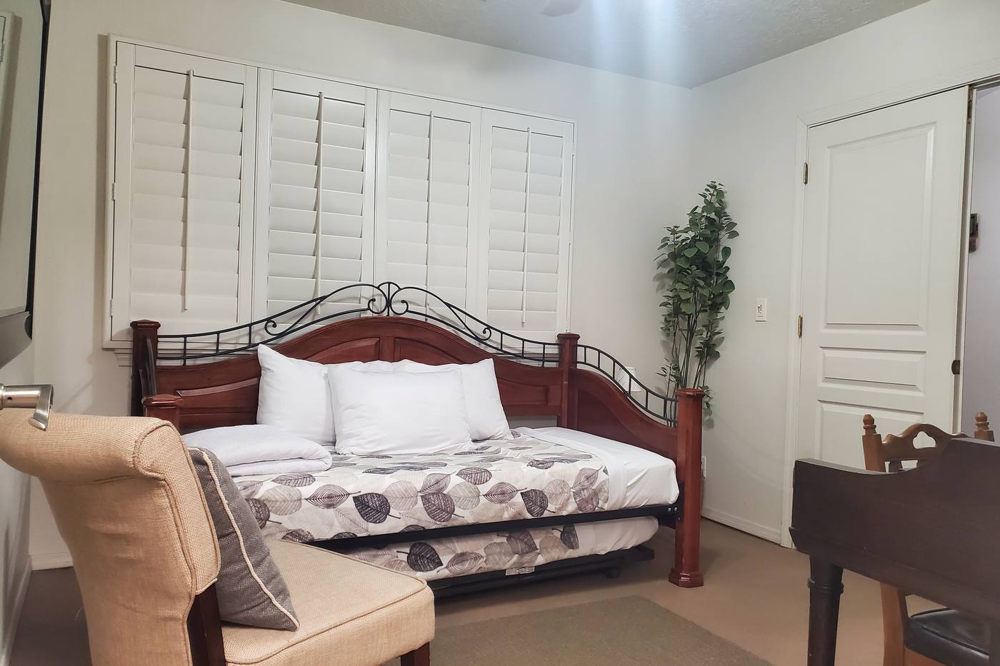 Bedroom 4 at Windmill Ranch